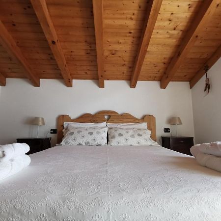 Chalet Lullaby Fiumenero Eksteriør billede