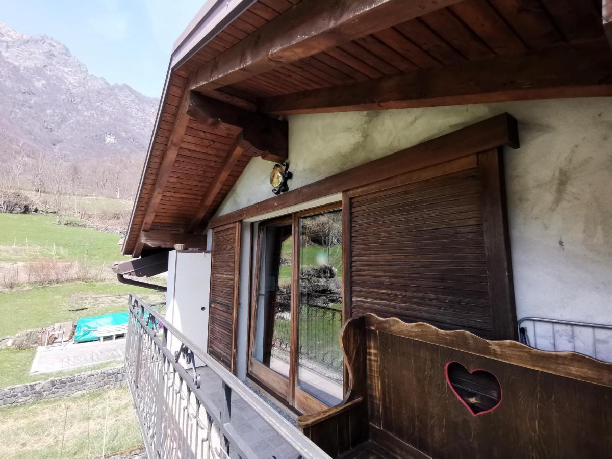 Chalet Lullaby Fiumenero Eksteriør billede